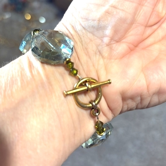 VINTAGE LARGE CHUNKY FACETED GLASS  TOGGLE CLASP 7.5" BRACELET - Picture 5 of 10